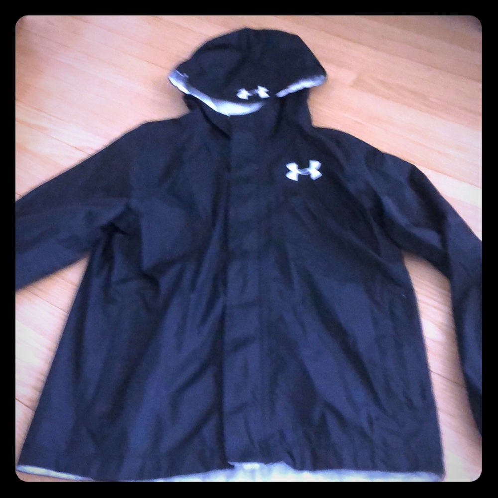 Under Armour Jacket for youth M